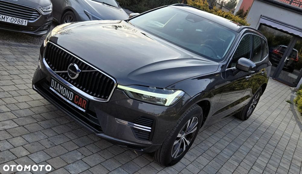 Volvo XC 60 B4 D Geartronic Momentum Pro - 1