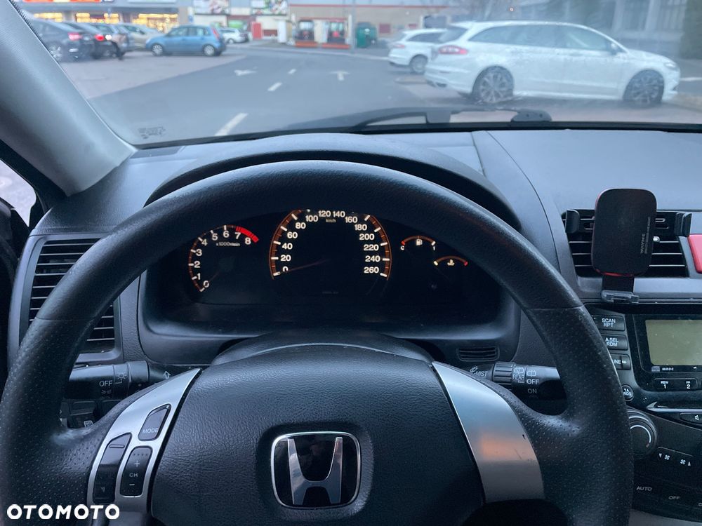 Honda Accord 2.0 Comfort - 20