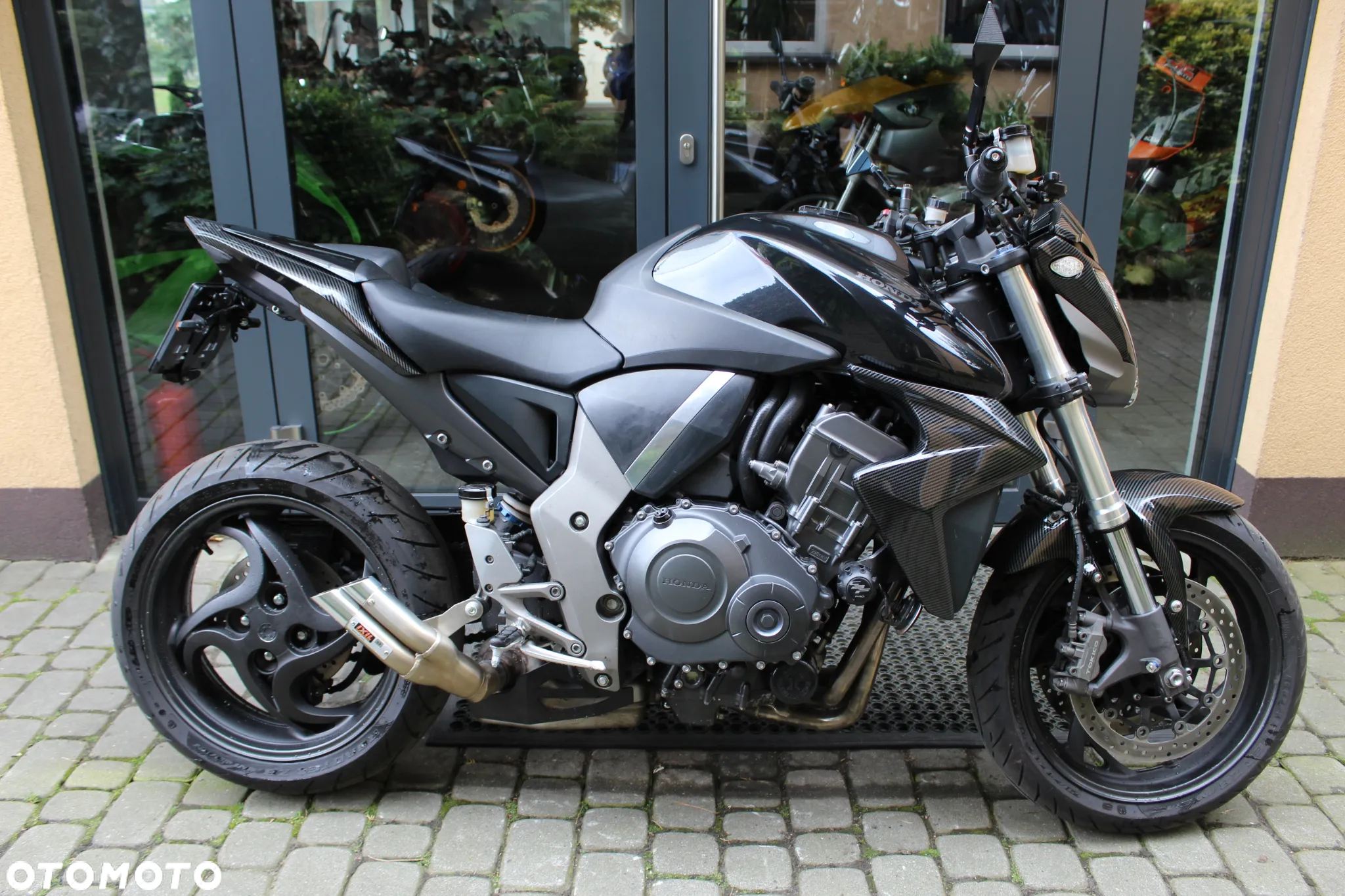 Honda CB - 2