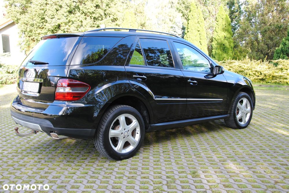 Mercedes-Benz ML - 9