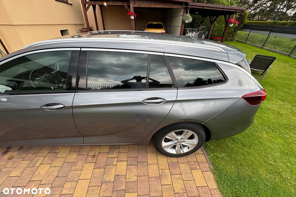 Opel Insignia 2.0 T Elegance S&S - 8