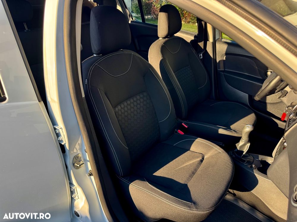 Dacia Sandero 1.2 Laureate - 25