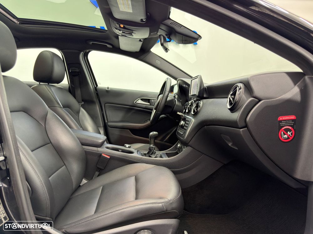 Mercedes-Benz A 180 d Urban - 17