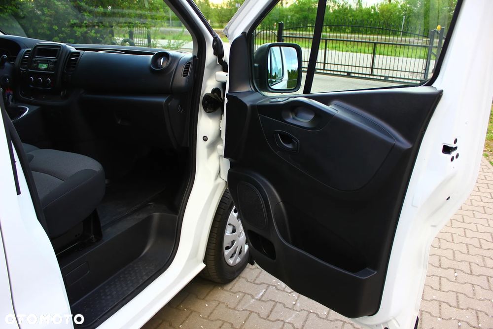 Renault TRAFIC 2.0 DCI 140KM 6 OSÓB BRYGADÓWKA LONG L2H1 FV23% - 33