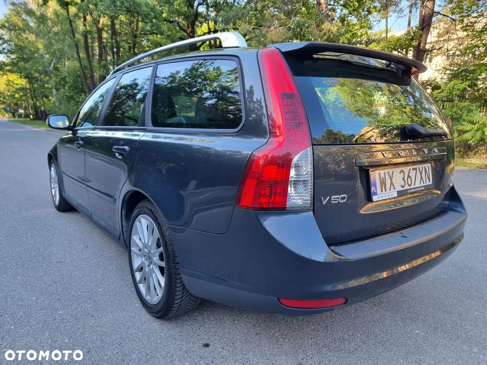 Volvo V50 1.6D DRIVe Momentum Start-Stop - 2