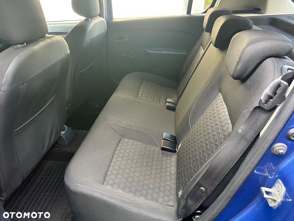 Dacia Sandero dCi 90 Celebration - 14