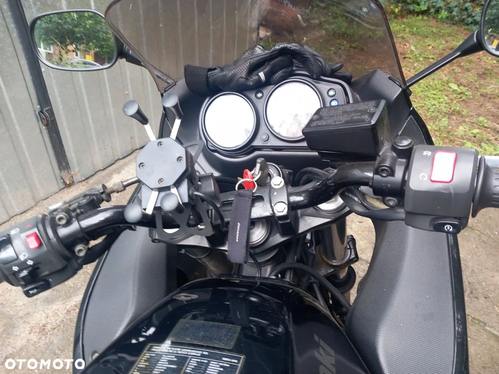 Kawasaki ER - 10