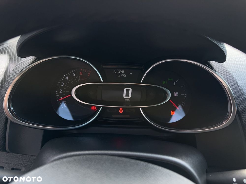 Renault Clio - 19