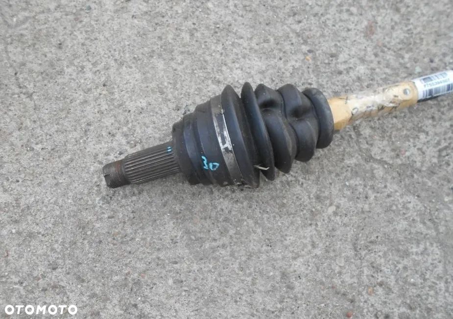 Półoś lewa przód BMW X5 E70 X6 E71 3,0 D 7553945 P755394504 - 2