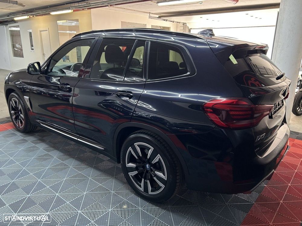 BMW iX3 Inspiring - 7