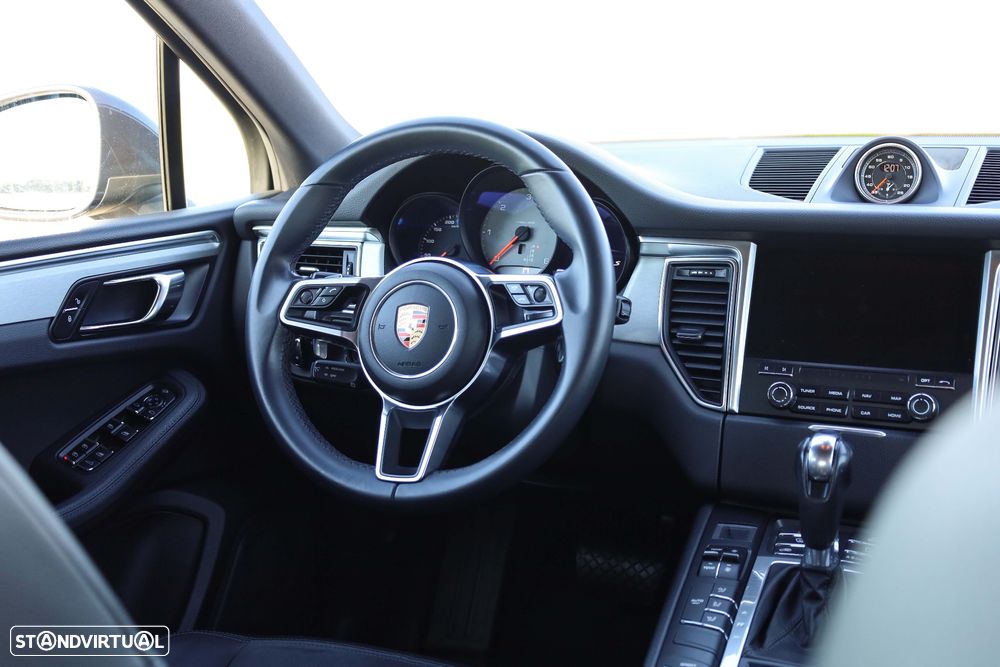 Porsche Macan S - 12