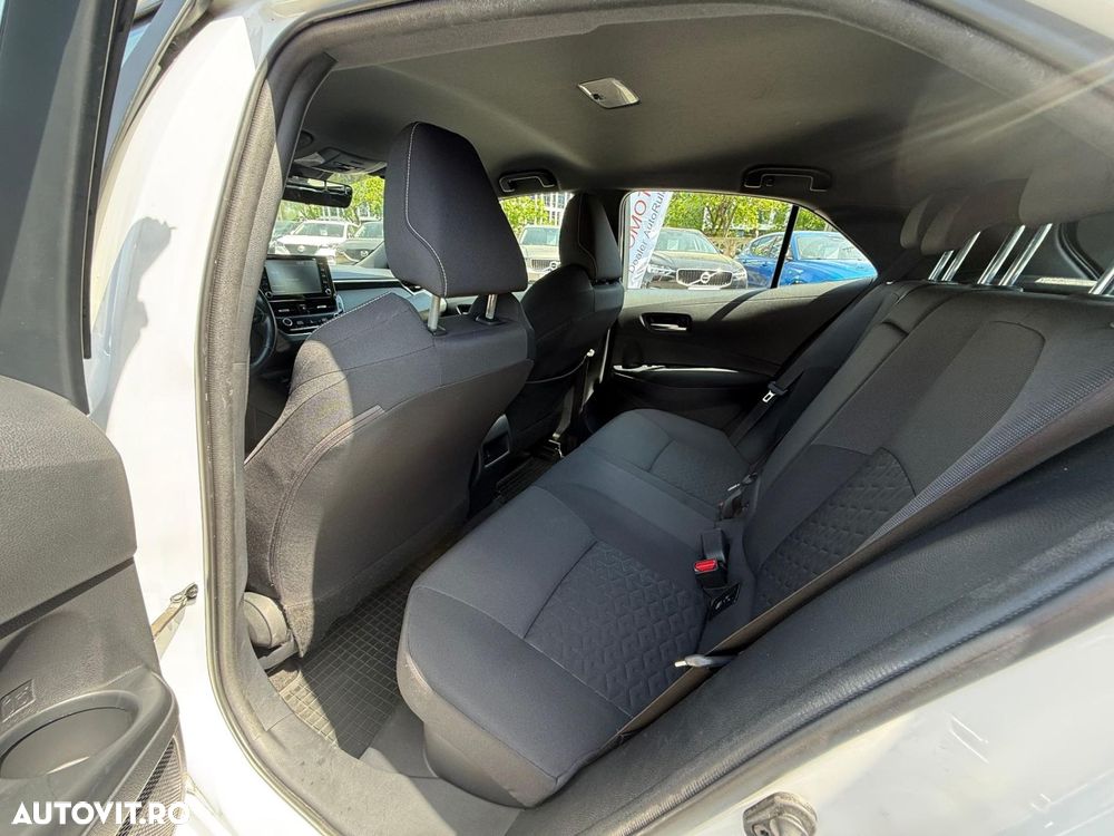Toyota Corolla 1.8 HSD Business - 20