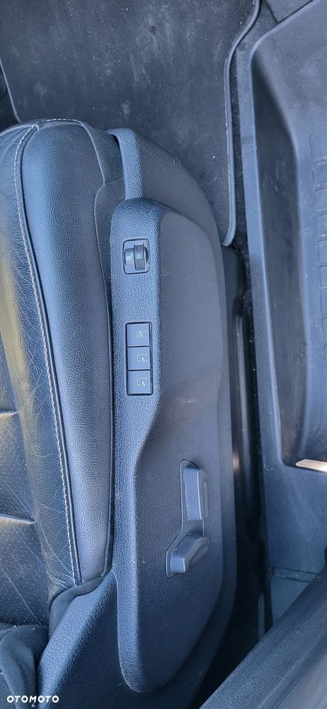 Peugeot Traveller - 15