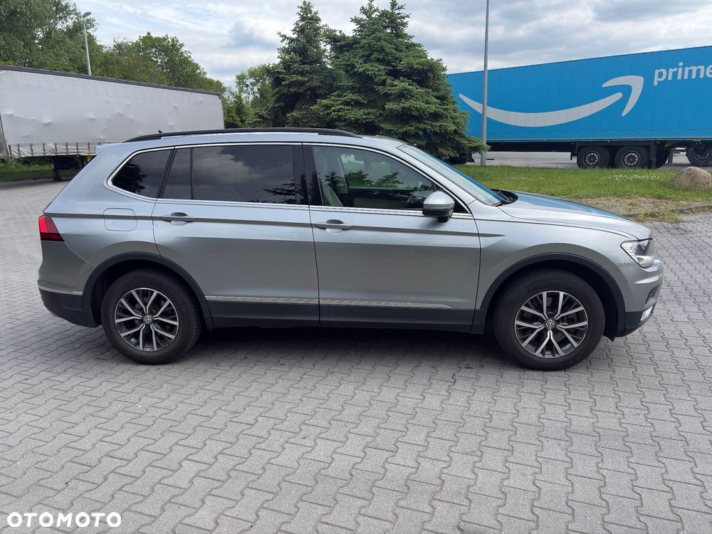 Volkswagen Tiguan - 5