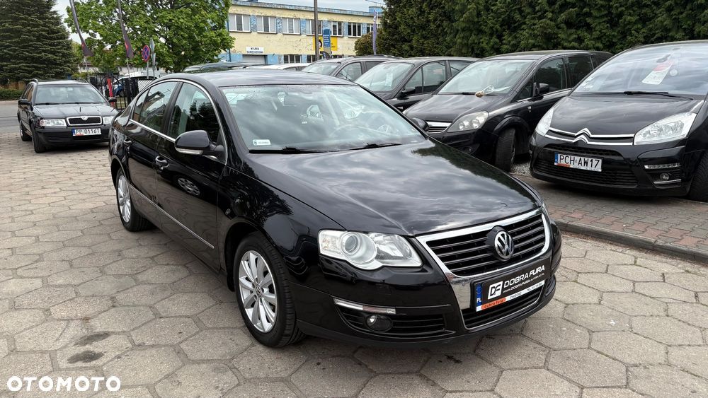 Volkswagen Passat 2.0 TDI Comfortline DSG - 3