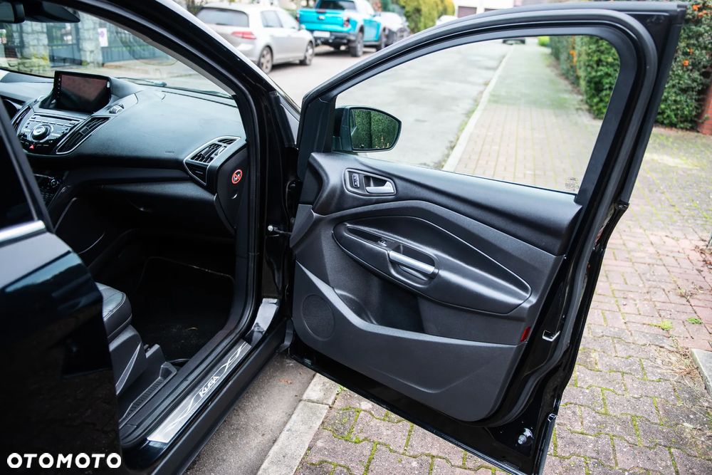 Ford Kuga 2.0 TDCi 4x4 Titanium - 26