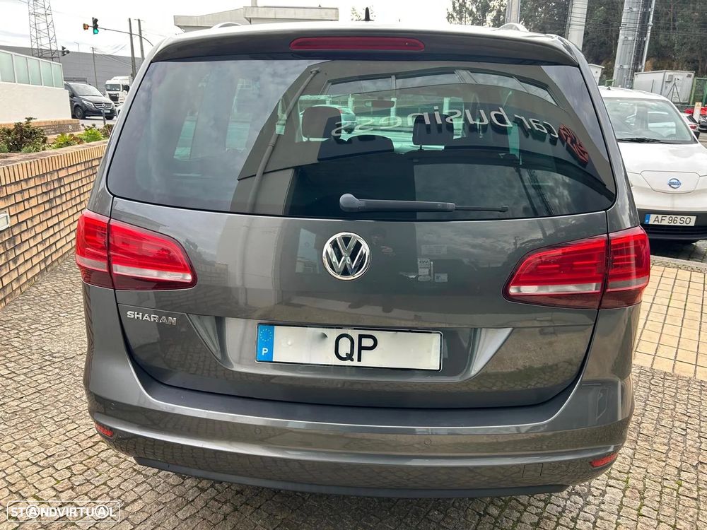 VW Sharan 2.0 TDI Highline DSG - 11