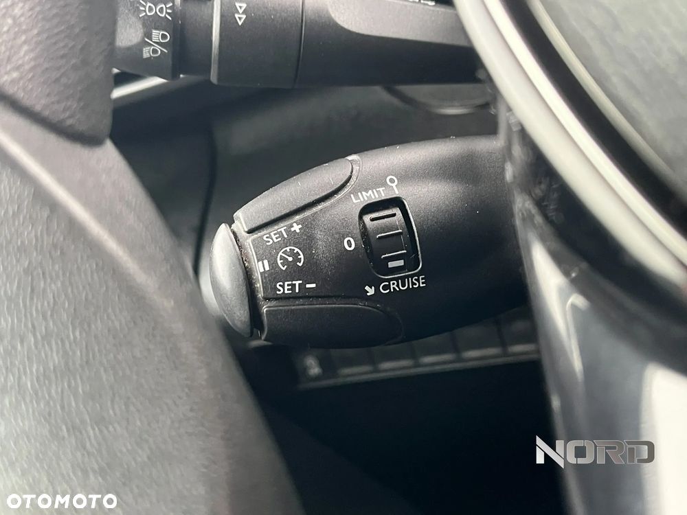 Peugeot Partner 1.5 4x4 Long Premium - 21