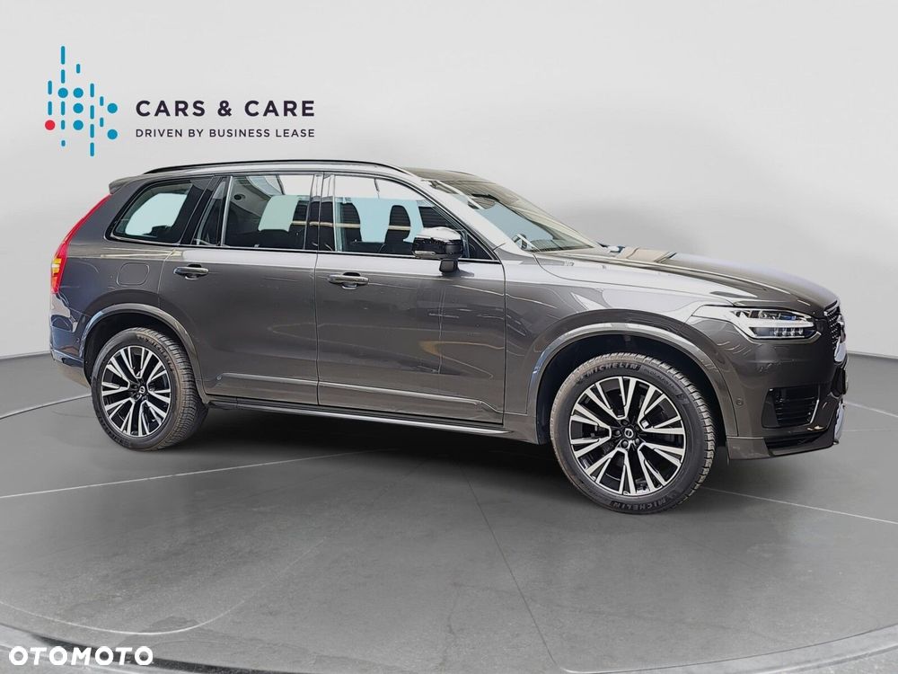Volvo XC 90 T8 AWD Plug-In Hybrid Plus Dark 7os - 22