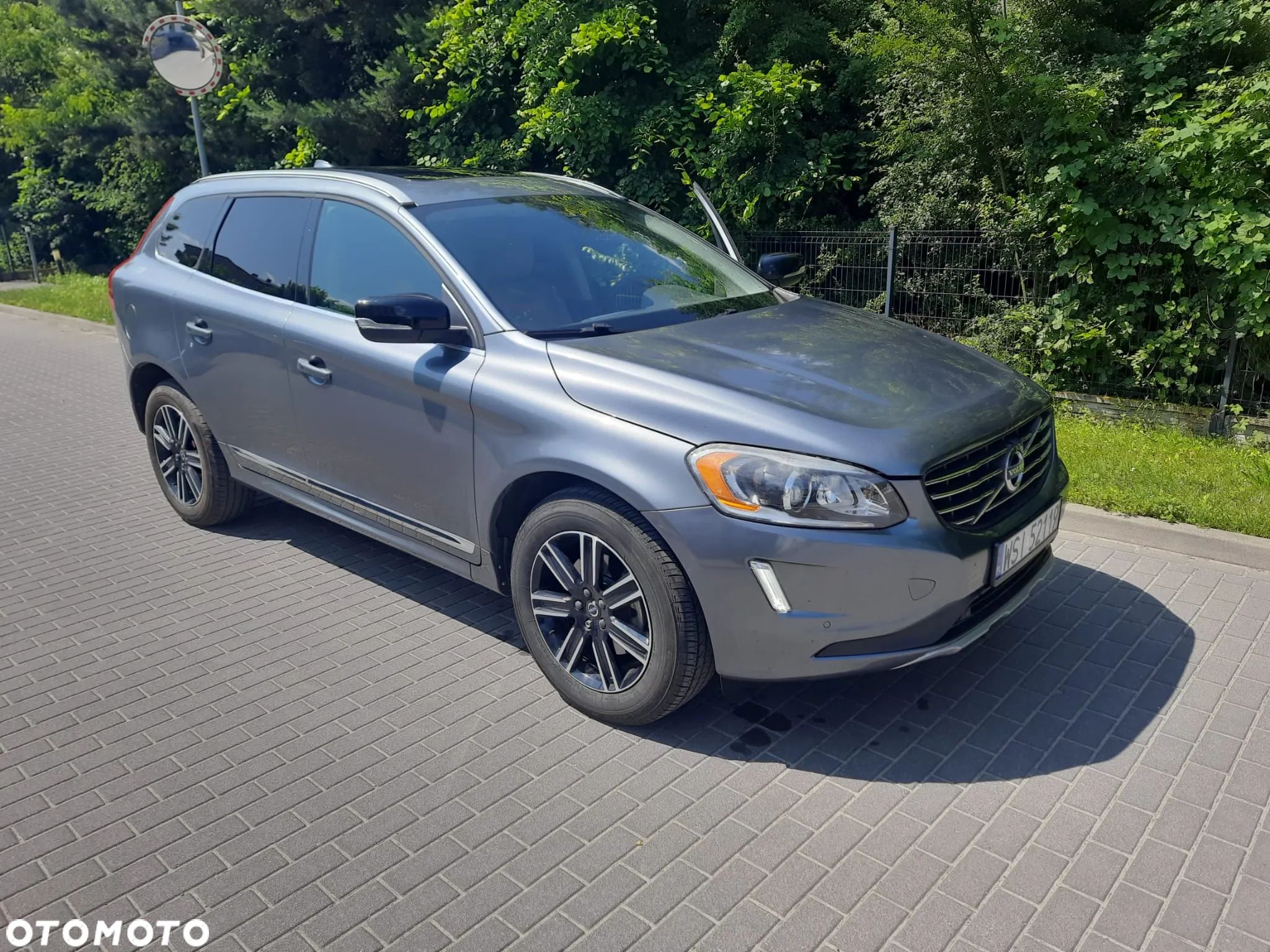 Volvo XC 60 - 1
