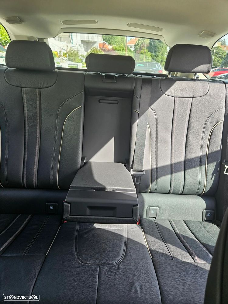 BMW 520 e Line Luxury - 19
