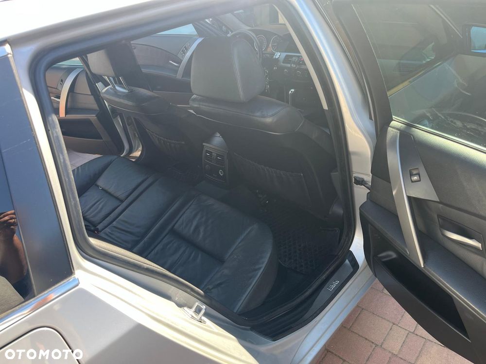 BMW Seria 5 520d - 12