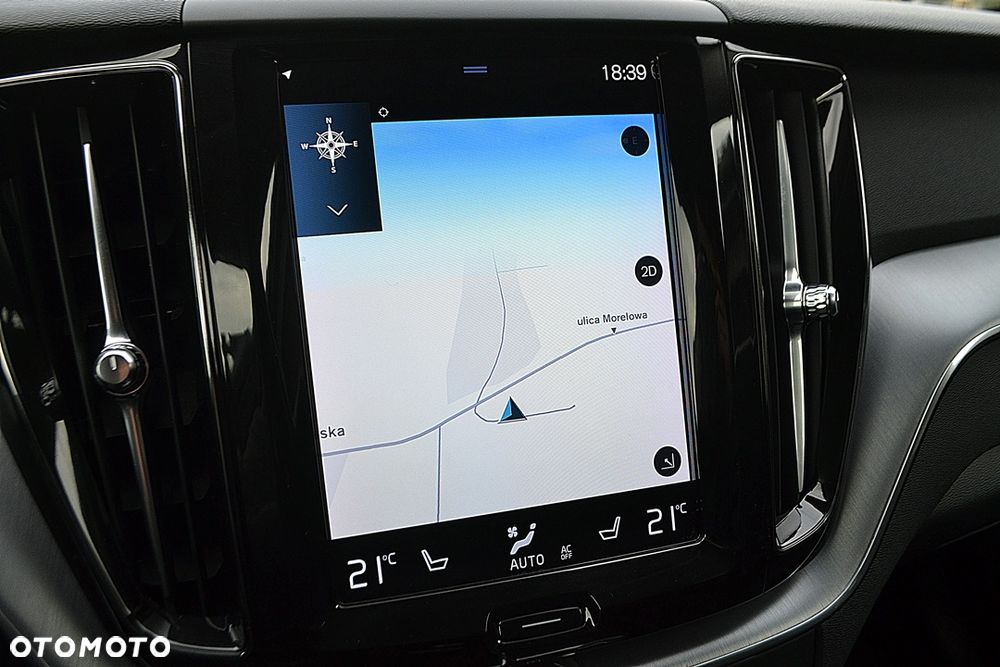 Volvo XC 60 B4 D Momentum Pro - 28
