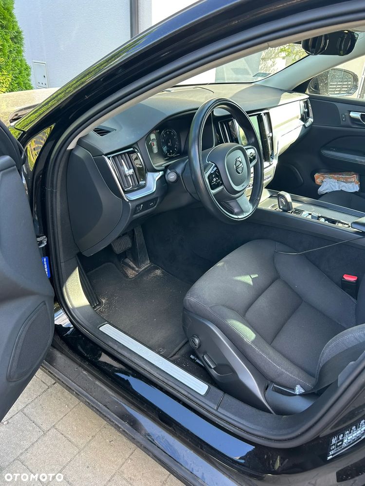 Volvo V60 B3 B Momentum Pro - 13