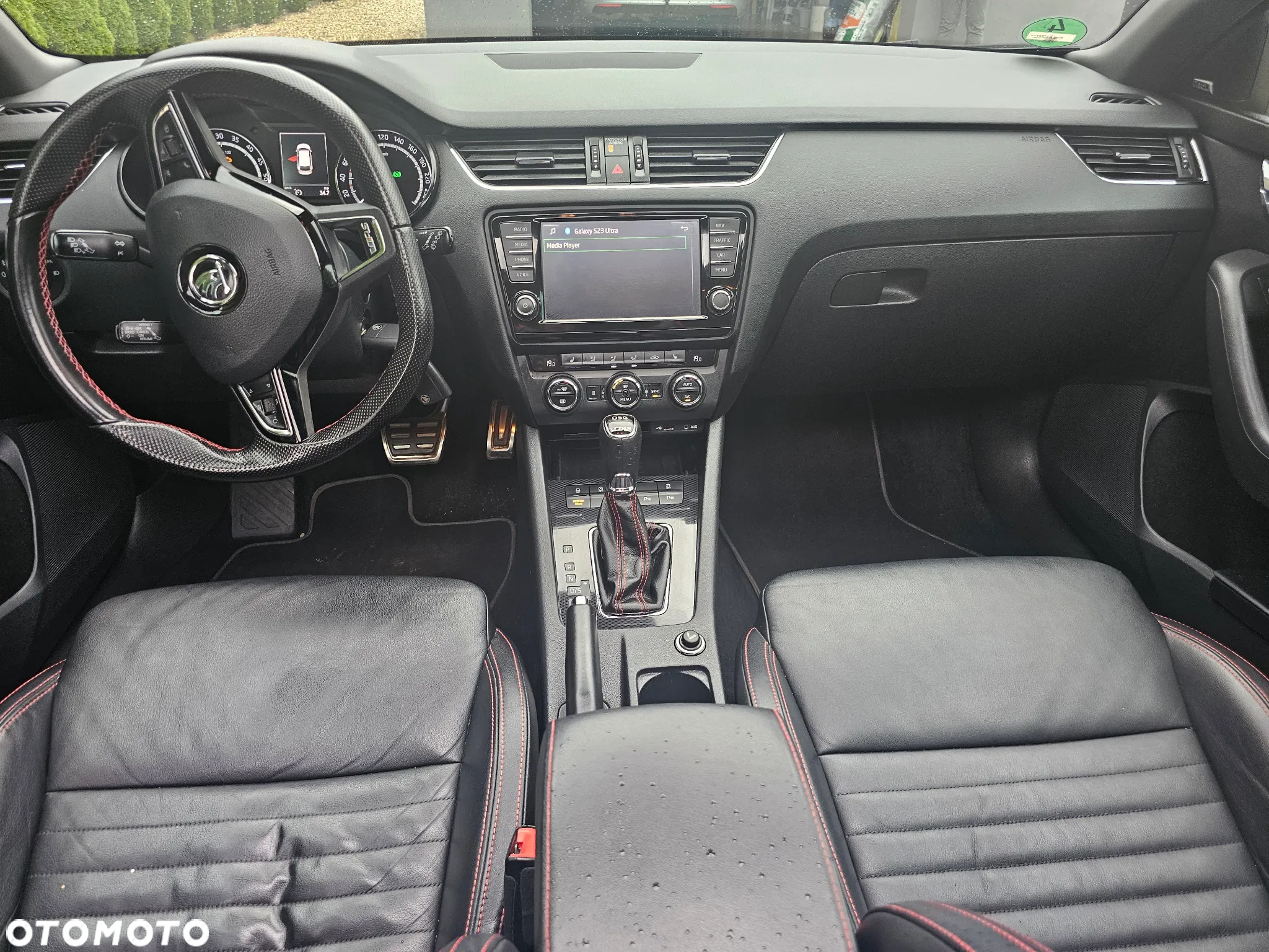 Skoda Octavia 2.0 TDI RS Challenge DSG - 14