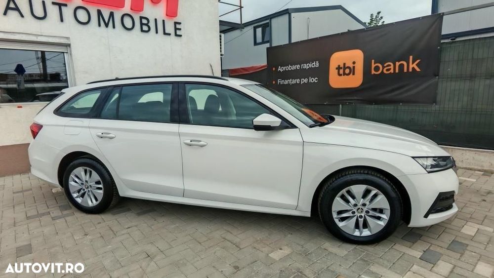 Skoda Octavia - 8
