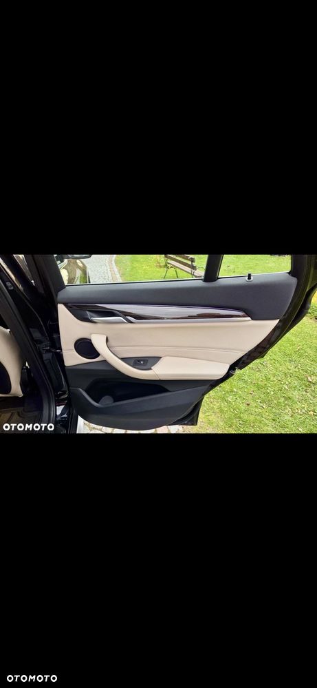 BMW X1 sDrive18i - 17