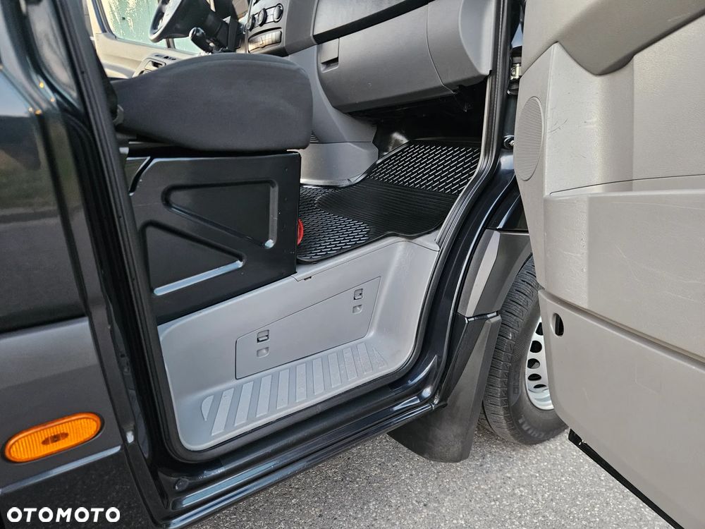 Volkswagen Crafter - 28