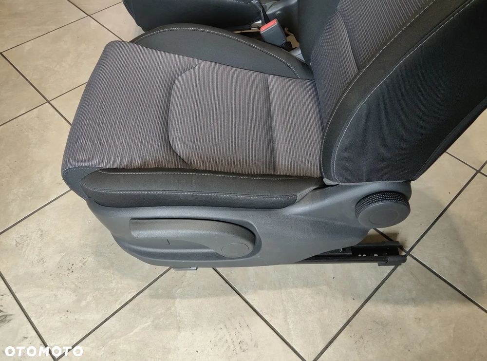 HYUNDAI I30 III LIFT HB KOMPLET FOTELI FOTEL KANAPA - 4