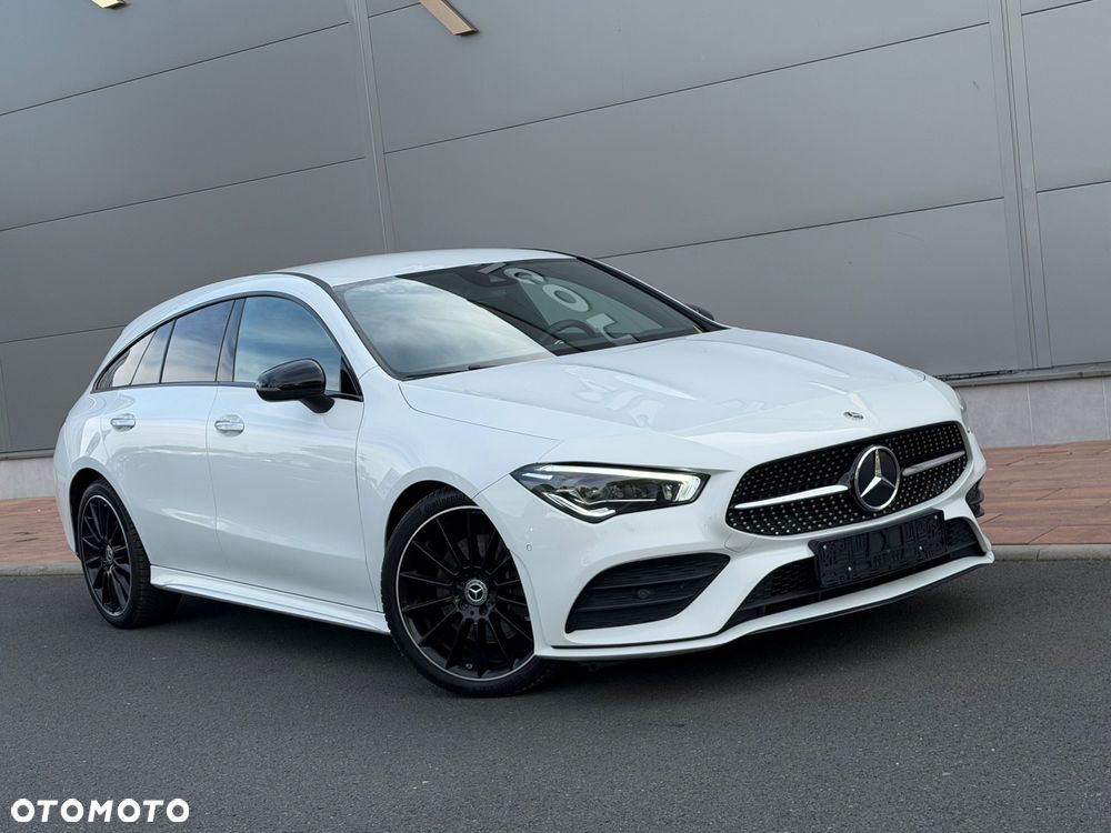 Mercedes-Benz CLA 200 7G-DCT AMG Line - 11