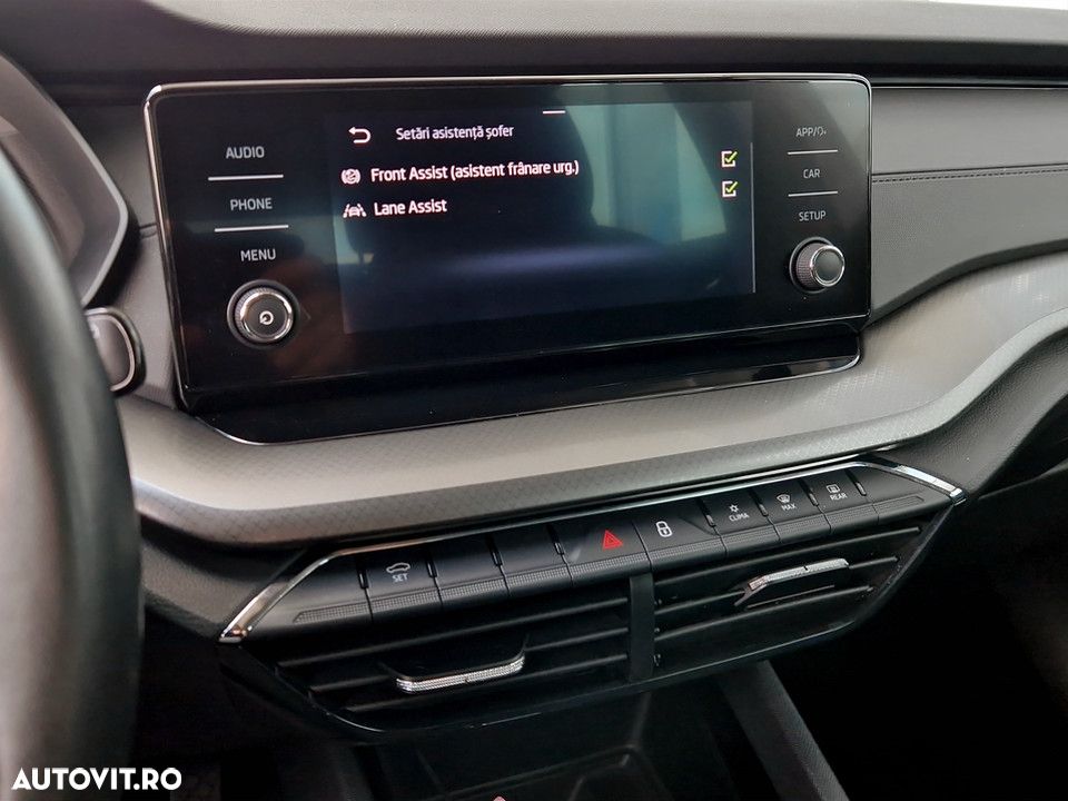 Skoda Octavia 2.0 TDI DSG Ambition - 22