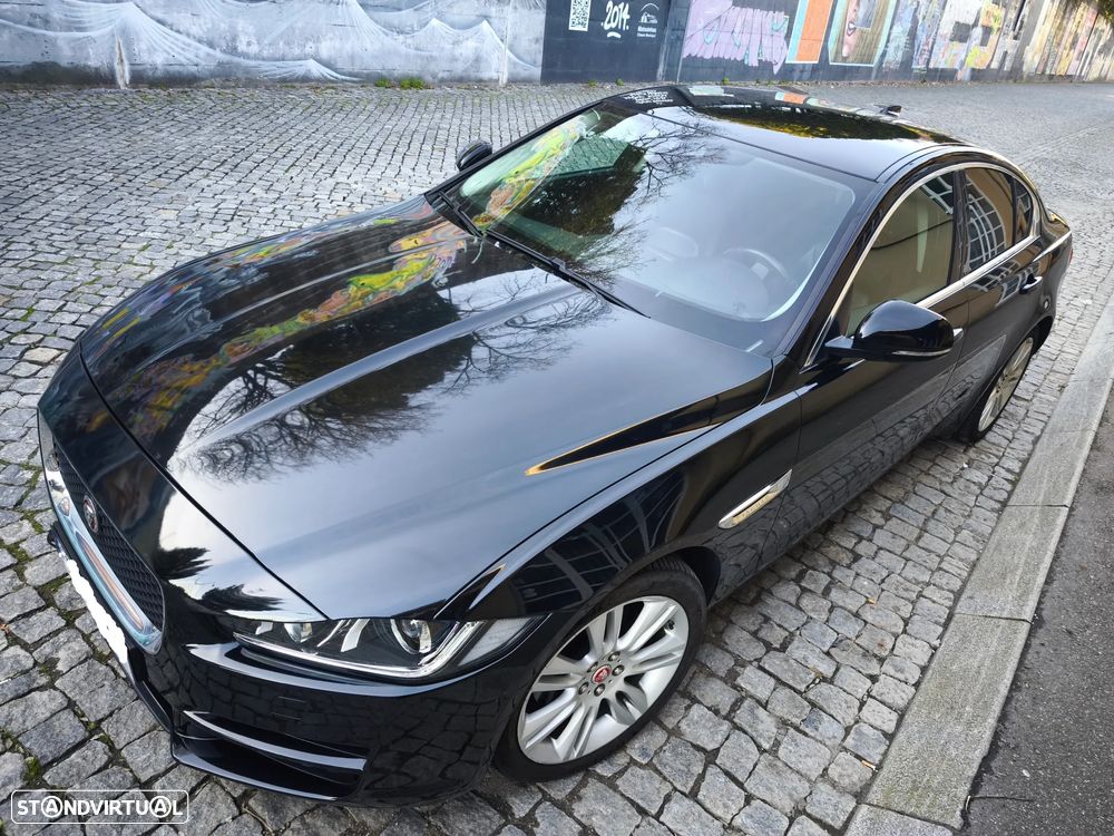 Jaguar XE 2.0 D Prestige Aut. - 28