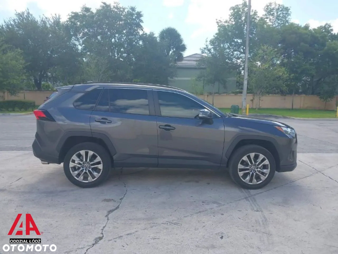 Toyota RAV4 - 14