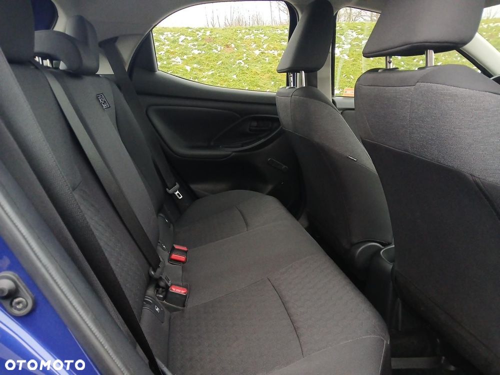 Toyota Yaris - 13