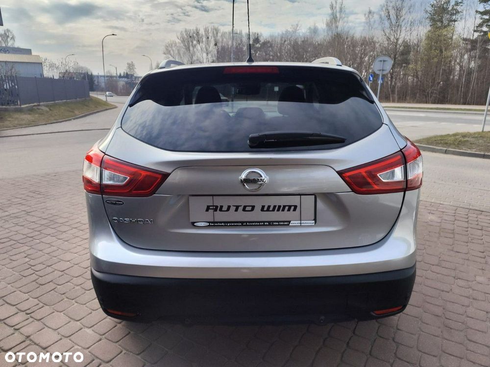 Nissan Qashqai 1.2 DIG-T N-Connecta EU6 - 11