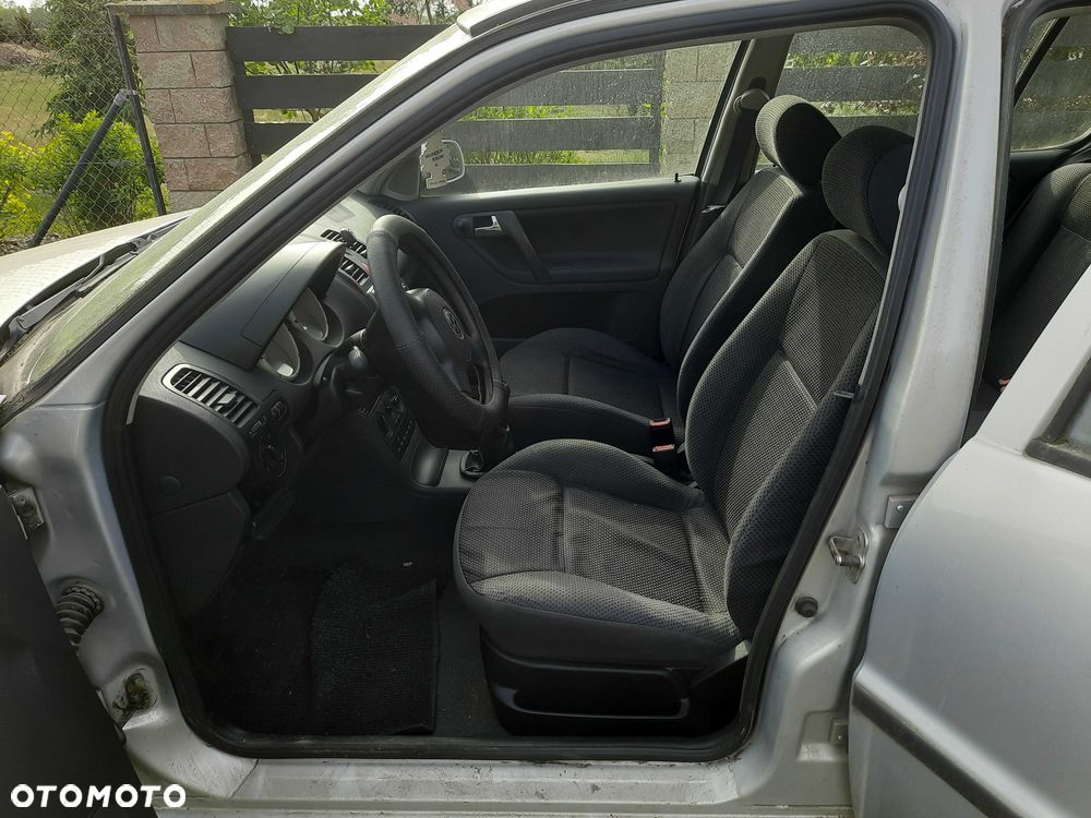 Volkswagen Polo - 6