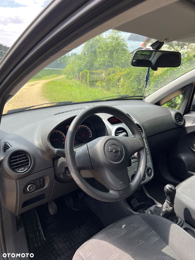 Opel Corsa 1.2 16V Enjoy - 10