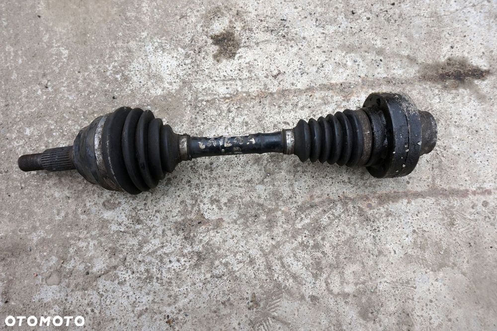 PÓŁOŚ PRZEDNIA LEWA TOUAREG I 7L 3.0 TDI 7L0407271C CAYENNE Q7 VOLKSWAGEN 2002-2010 - 1