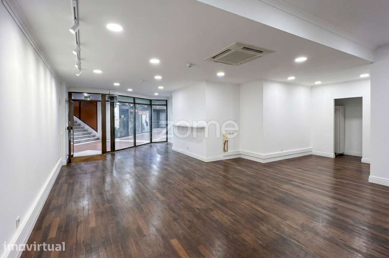 Espaço Comercial para Venda Av. Boavista, Porto - Grande imagem: 2/19