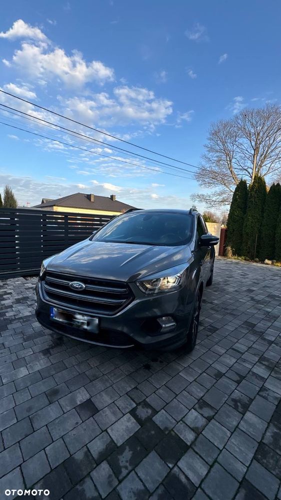 Ford Kuga 2.0 TDCi AWD ST-Line - 4