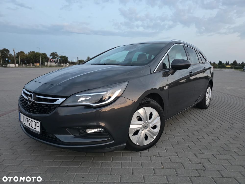 Opel Astra - 1