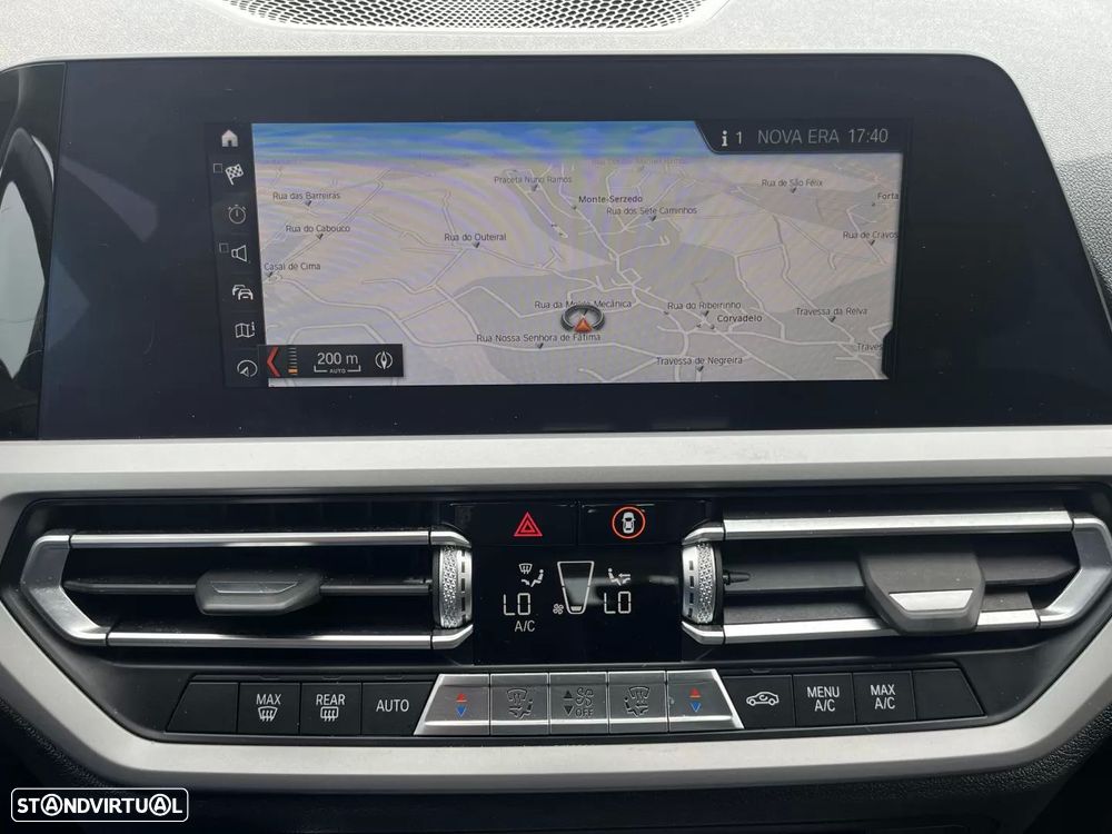 BMW 318 d Touring Aut. Sport Line - 55