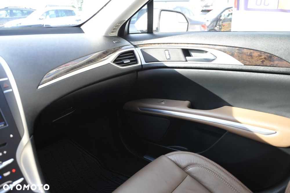 Lincoln MKZ - 14