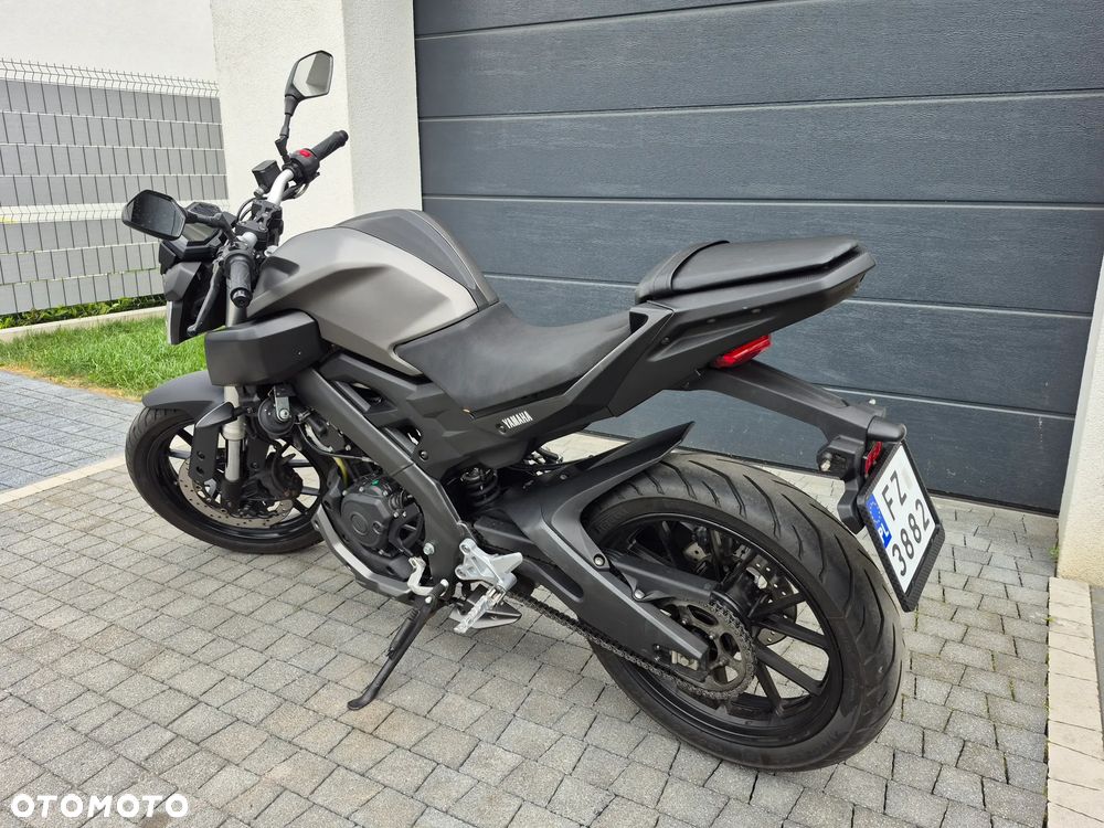 Yamaha MT - 9