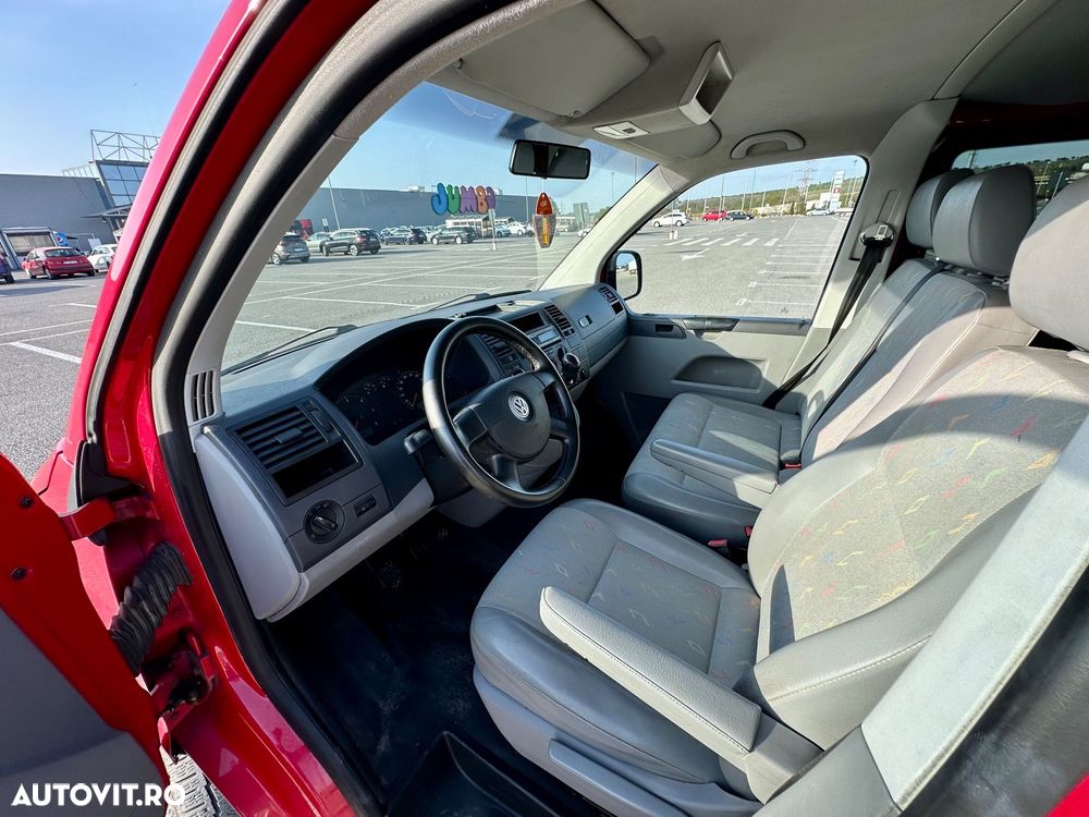 Volkswagen Transporter Caravelle Lang Trendline - 15