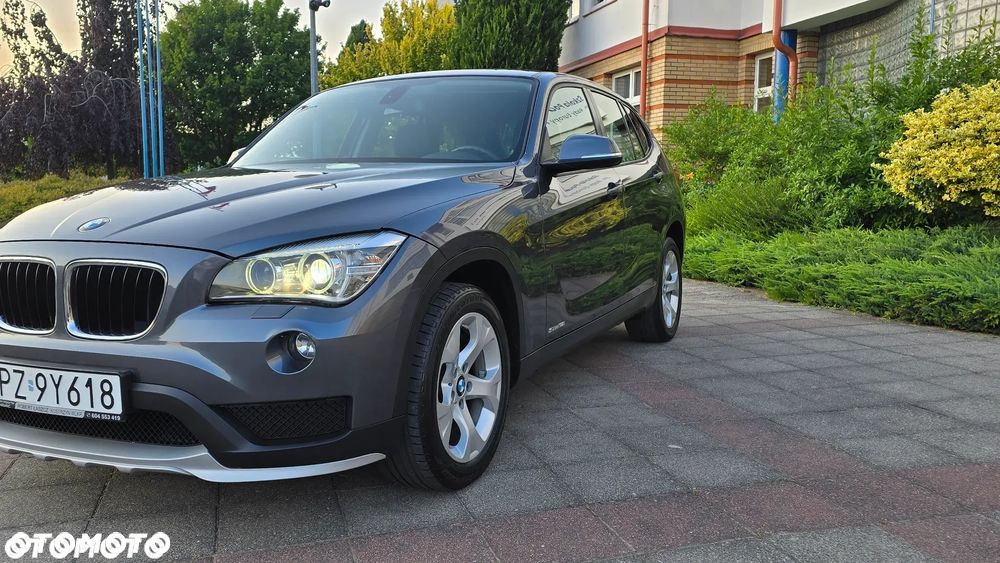 BMW X1 sDrive18i xLine - 32